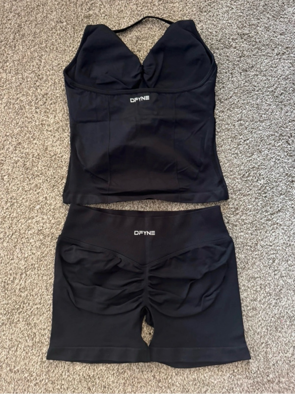 DFYNE Black Seamless Workout Set - M - Picture 2 of 4